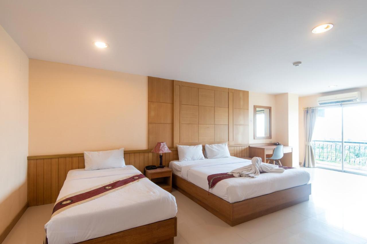 Metro Point Bangkok Otel Dış mekan fotoğraf