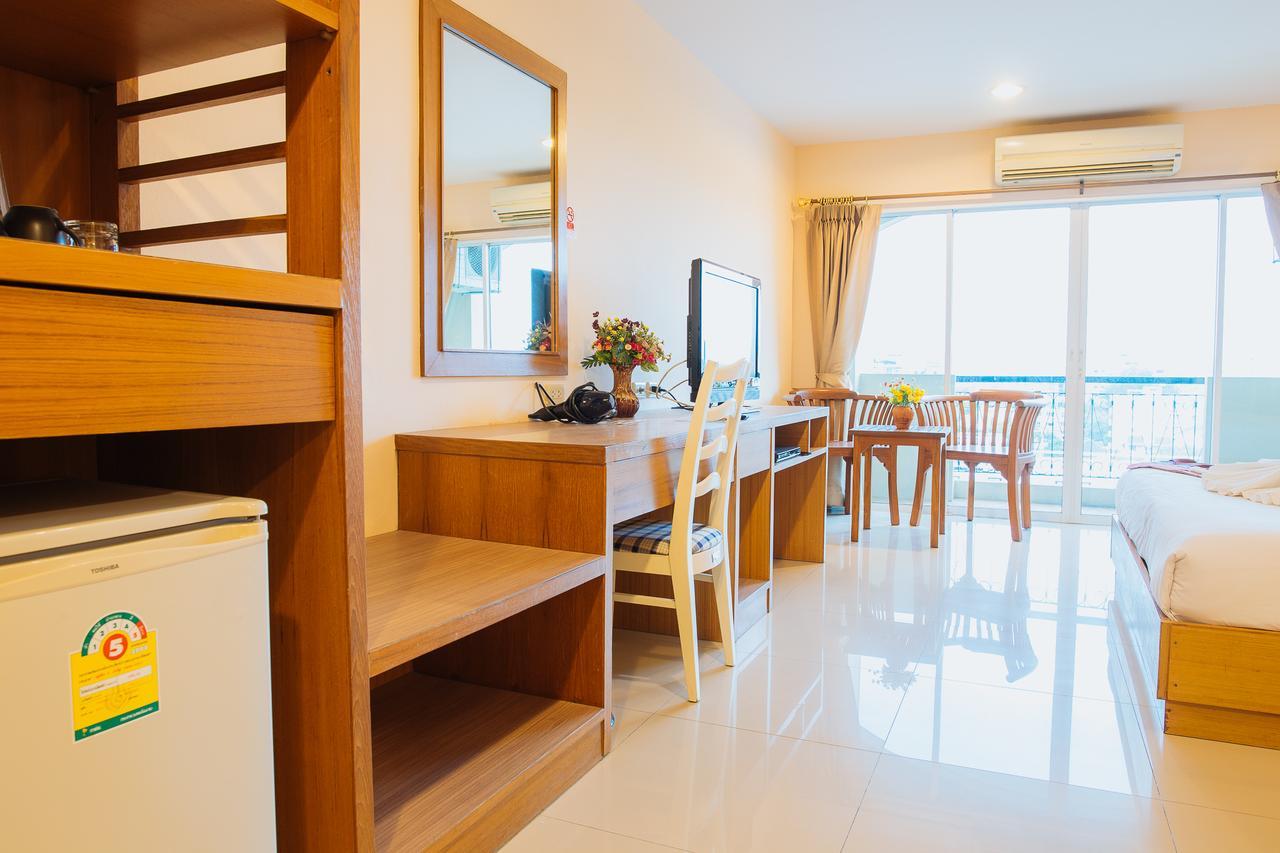 Metro Point Bangkok Otel Dış mekan fotoğraf