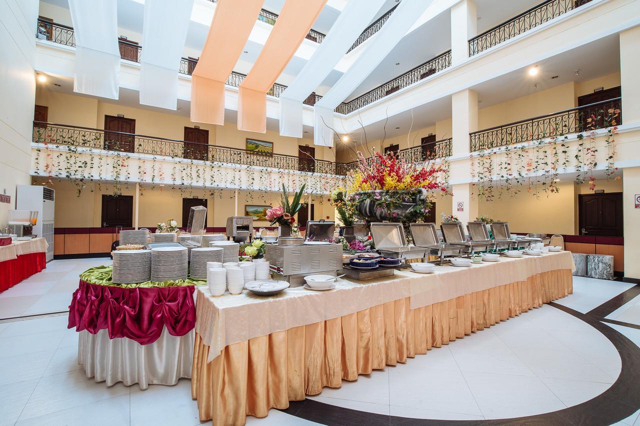 Metro Point Bangkok Otel Dış mekan fotoğraf